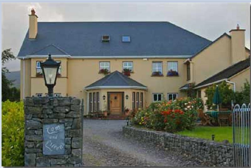 Tom & Eileen'S Farm Hotel Castlemaine Luaran gambar